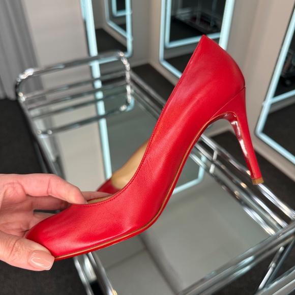 Christian louboutin pump - Picture 6 of 8